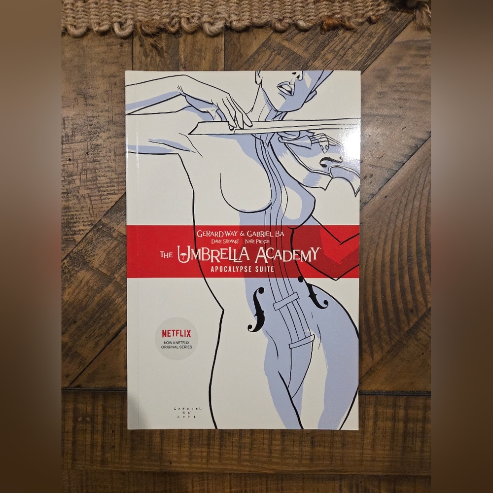 The Umbrella Academy Graphic Novel Bundle Volumes 1-3 Gerard Way & Gabriel Ba